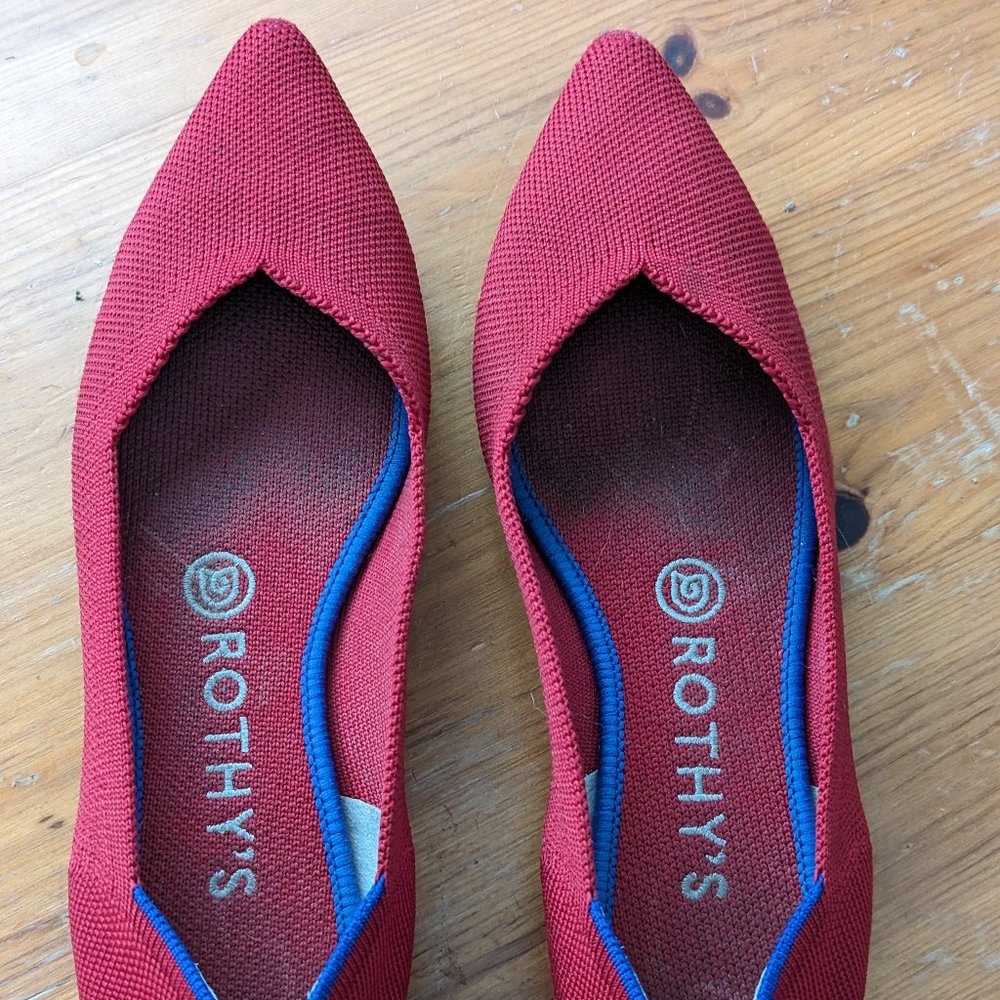 Rothy's Chili Red Point in Size 7